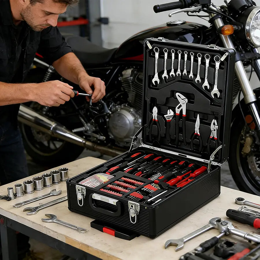 899-Piece Tool Set